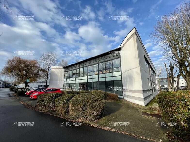 1 Rue De La Performance, Villeneuve-d'Ascq to rent - Building Photo - Image 1 of 9