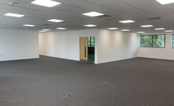 Dettingen Way, Bury St Edmunds to rent Interior Photo- Image 2 of 3