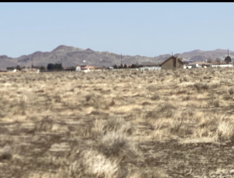 76th Street West and B-2 ave, Lancaster, CA for sale - Building Photo - Image 2 of 5