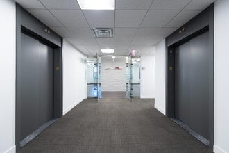 180 N Michigan Ave, Chicago, IL to rent Interior Photo- Image 2 of 13