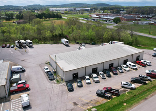 102-104 Southside Park Dr, Lebanon, TN for rent Building Photo- Image 1 of 4