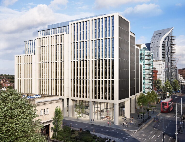 52 Uxbridge Rd, London to rent - Building Photo - Image 1 of 6