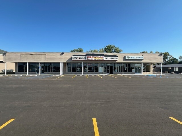 4280-4284 Plainfield Ave NE, Grand Rapids, MI for rent - Building Photo - Image 1 of 1