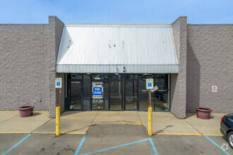 20733-20791 E Thirteen Mile Rd, Roseville, MI for rent Building Photo- Image 1 of 2