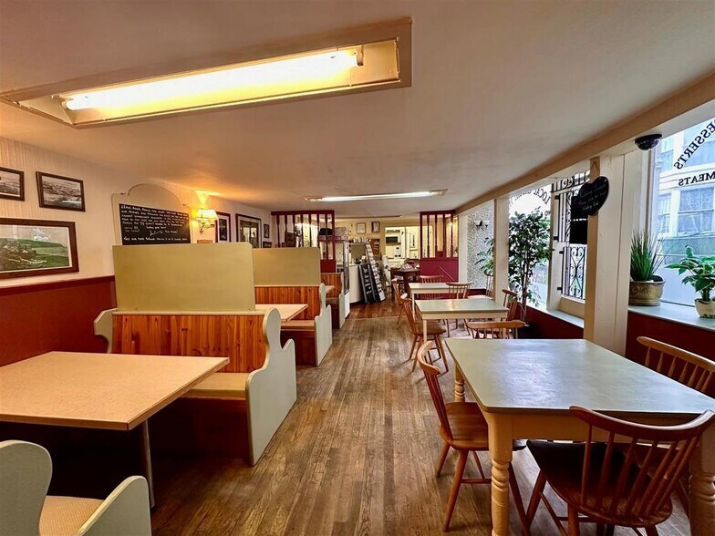 2 Blands Cliff, Scarborough for sale - Building Photo - Image 1 of 1