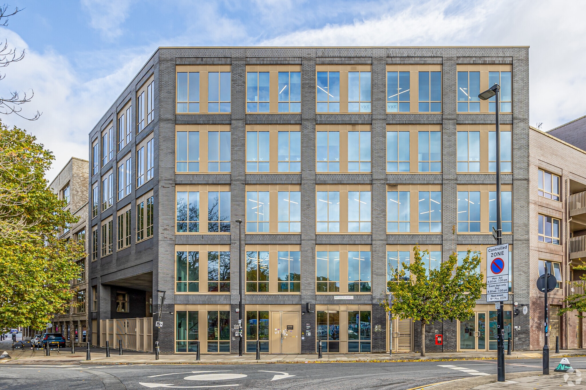 13 Rothbury Rd, London to rent Building Photo- Image 1 of 3