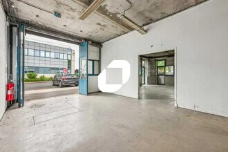 32 Avenue Des Pépiniéres, Fresnes to rent Building Photo- Image 1 of 13