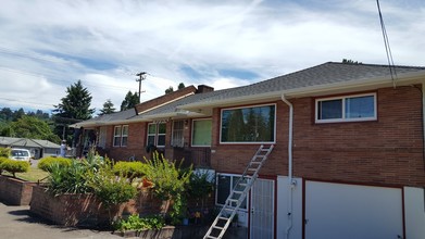 8128-8132 NE Beech St, Portland, OR for sale Primary Photo- Image 1 of 3