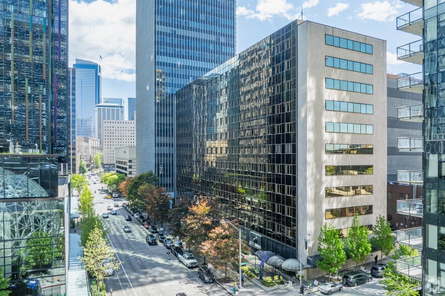 2033 6th Ave, Seattle, WA to rent - Building Photo - Image 1 of 7