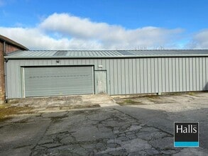 Grove, Craven Arms to rent Building Photo- Image 2 of 14