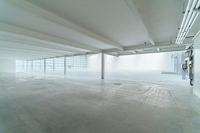 More details for Crabtree Manorway N, Belvedere - Industrial to Rent