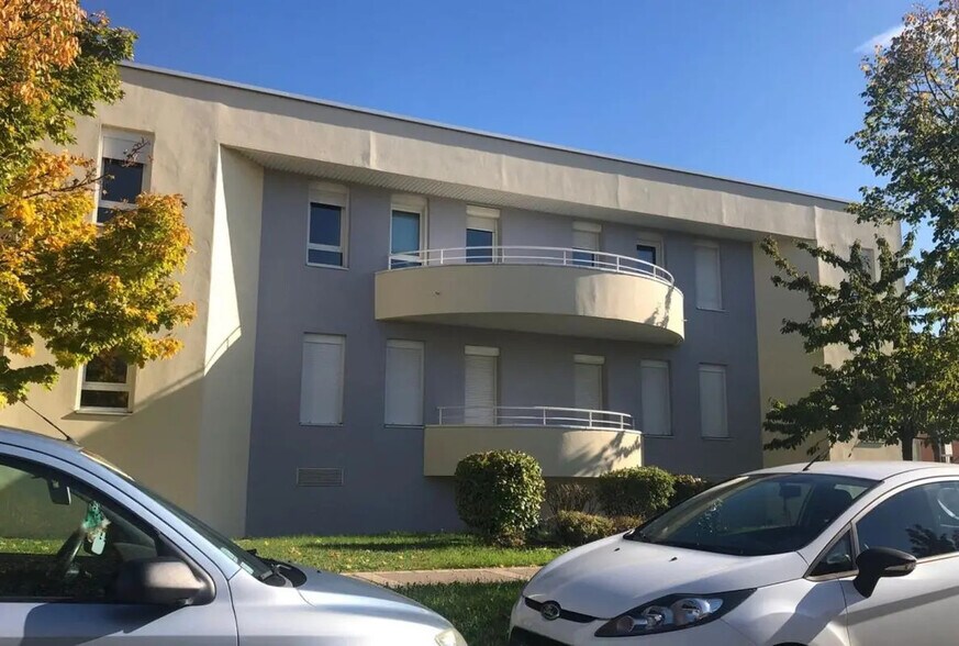 Office in Dijon to rent - Building Photo - Image 3 of 3