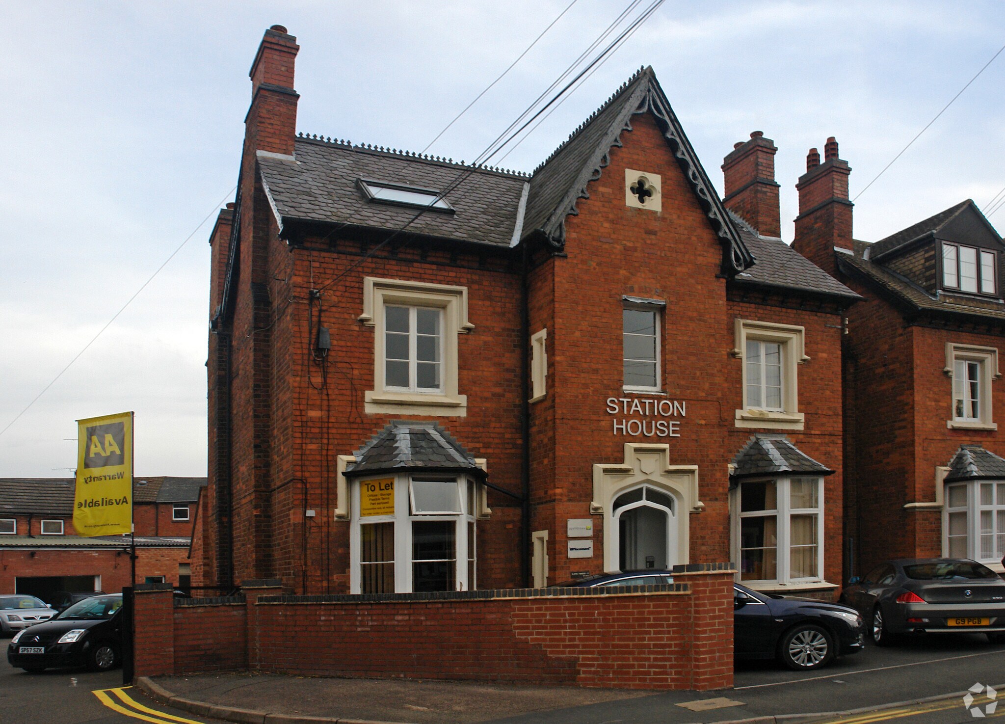 Station House portfolio of 2 properties for sale on LoopNet.co.uk Building Photo- Image 1 of 3