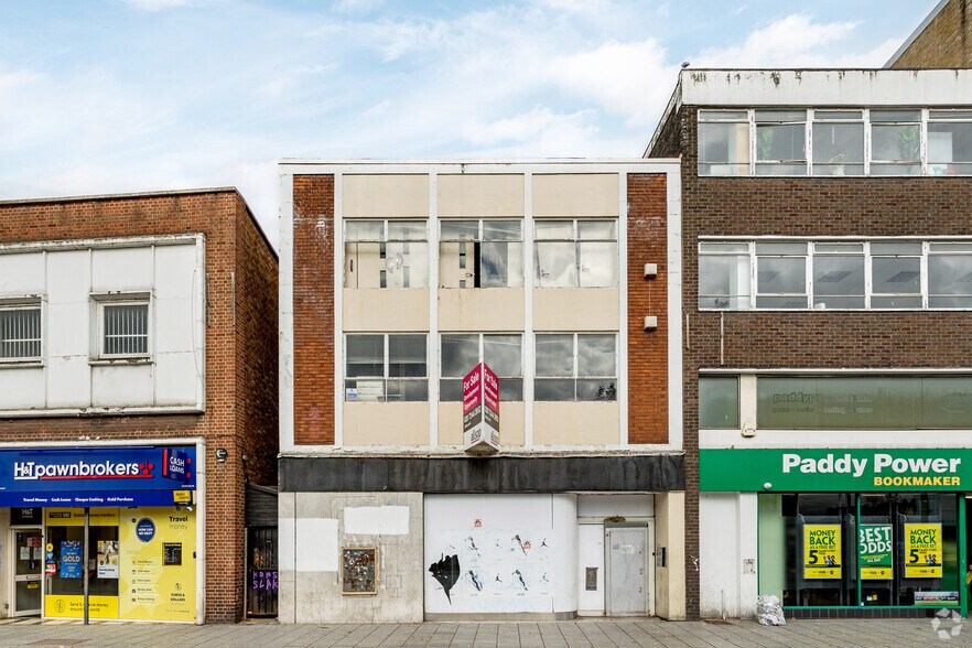 124-126 The Grove, London for sale - Primary Photo - Image 1 of 1