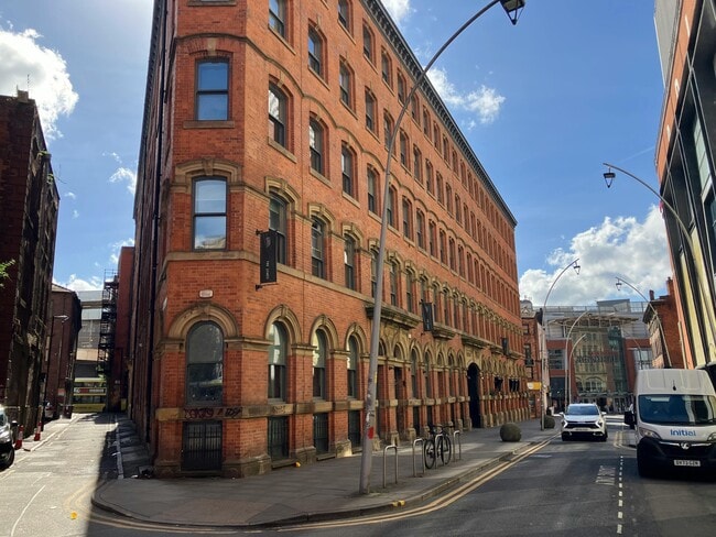 More details for 6-16 Dantzic St, Manchester - Retail to Rent