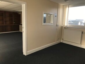 31 Dens Rd, Arbroath to rent Interior Photo- Image 1 of 2