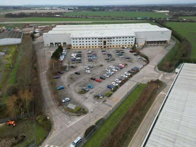 Howden Dyke Rd, Goole to rent Building Photo- Image 1 of 4