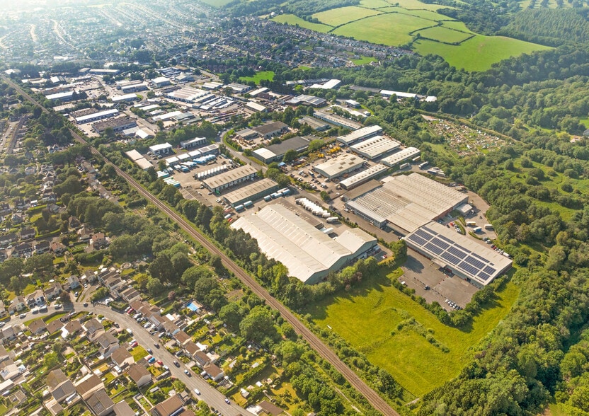 Bluewater Estate portfolio of 2 properties for sale on LoopNet.co.uk - Building Photo - Image 1 of 16