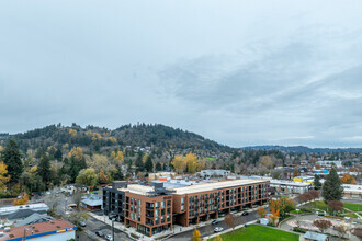 492 NE 2nd St, Gresham, OR - aerial  map view