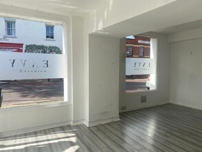 46 West St, Leominster to rent Interior Photo- Image 2 of 5