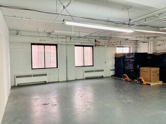 More details for 9090 Av Du Parc, Montréal, QC - Office to Rent