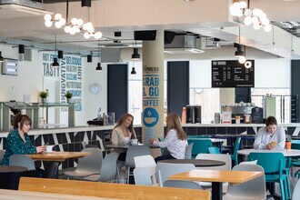 184 Cambridge Science Park, Cambridge to rent Interior Photo- Image 1 of 49