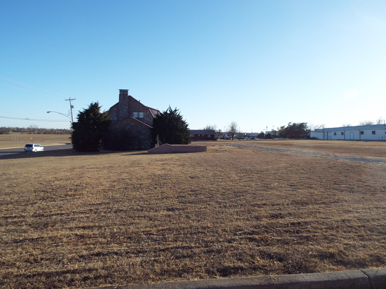 1006 S Country Club Rd, El Reno, OK for sale - Other - Image 1 of 1