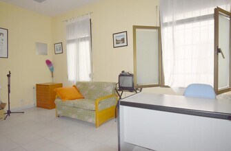 Office / Retail in Madrid, Madrid to rent Interior Photo- Image 2 of 18