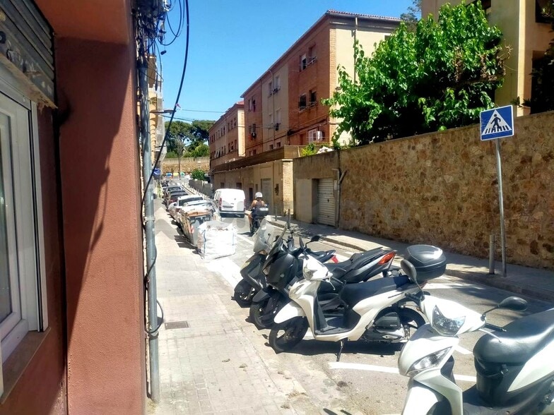 Build-to-Rent in Barcelona, Barcelona for sale - Building Photo - Image 2 of 4