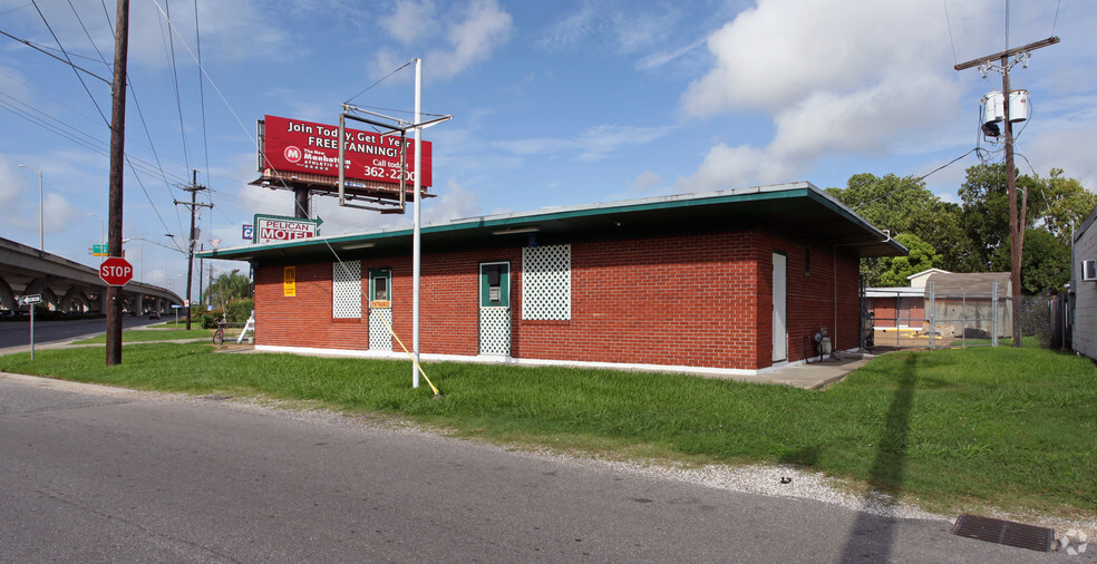 17 Westbank Expy, Gretna, LA for sale - Primary Photo - Image 1 of 1