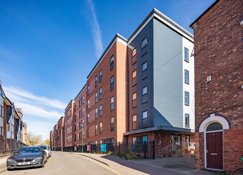 32 Russell St, Nottingham for sale - Building Photo - Image 1 of 1