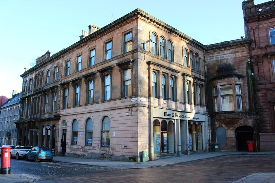 13 William St, Greenock to rent - Building Photo - Image 1 of 1