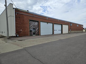 More details for 102 Railroad Ave NE, Aberdeen, SD - Light Industrial for Sale