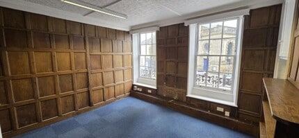 20-21 Iron Gate, Derby to rent Interior Photo- Image 2 of 6