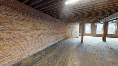 126 W Columbia St, Fort Wayne, IN for rent - Commercial Listing Video 