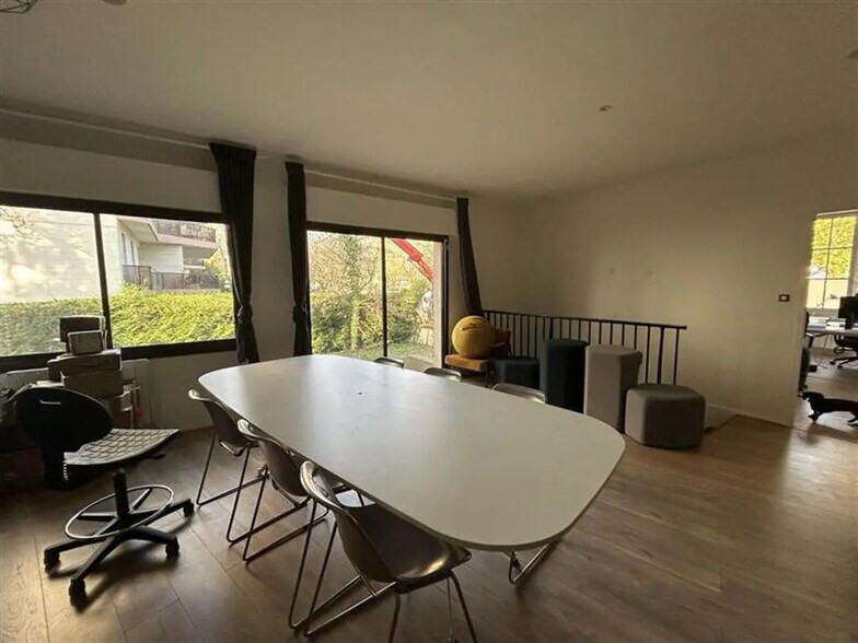 Office in Dijon to rent - Building Photo - Image 3 of 7