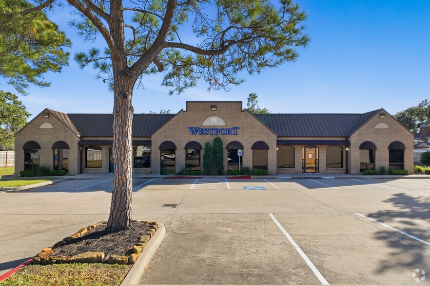 4779-4781 S Main St, Stafford, TX to rent - Building Photo - Image 3 of 32