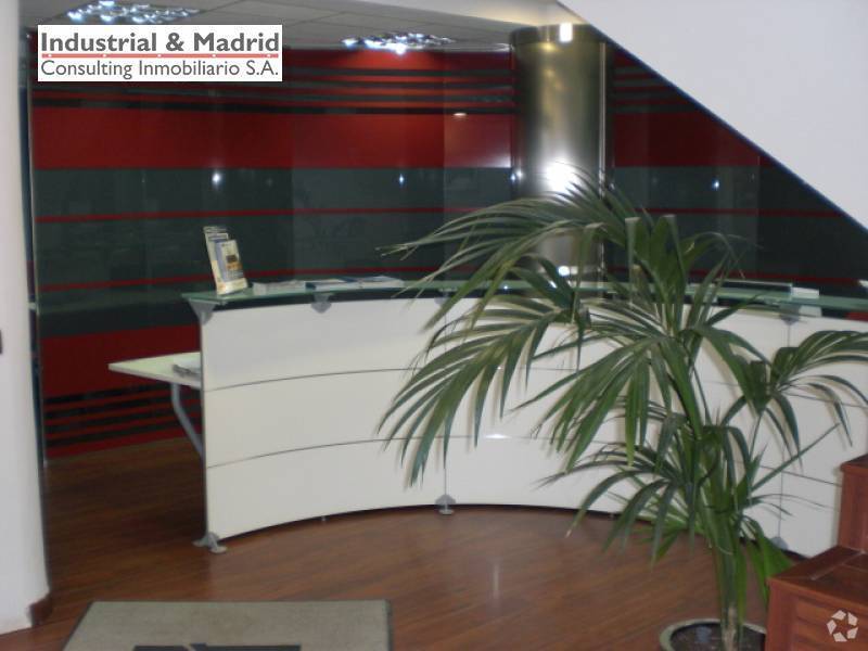 Office in Arganda del Rey, Madrid to rent Building Photo- Image 1 of 11