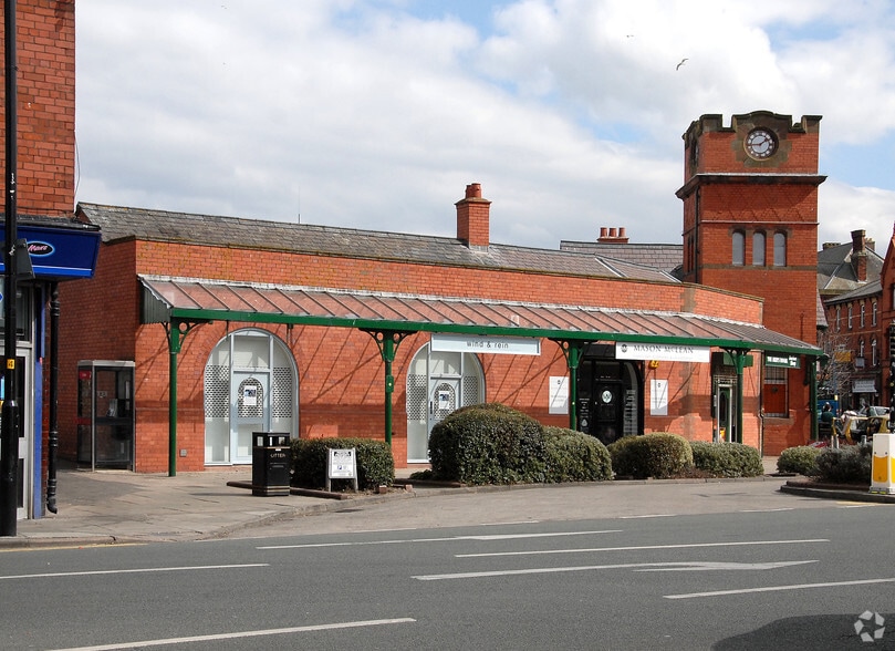 25-35 Grange Rd, Wirral for sale - Primary Photo - Image 1 of 1