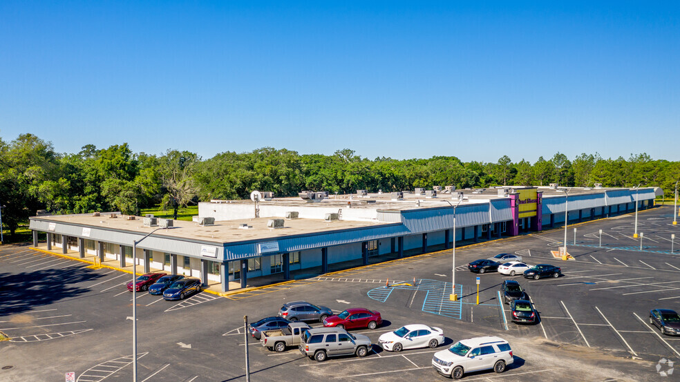 235 E Nine Mile Rd, Pensacola, FL for rent - Building Photo - Image 1 of 5