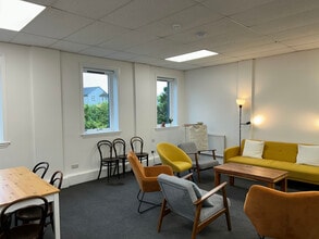 7 Washington Ln, Edinburgh to rent Interior Photo- Image 2 of 6