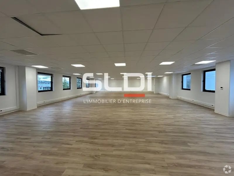 1 Rue Des Vergers, Limonest to rent Interior Photo- Image 1 of 11