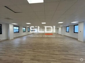 1 Rue Des Vergers, Limonest to rent Interior Photo- Image 1 of 11
