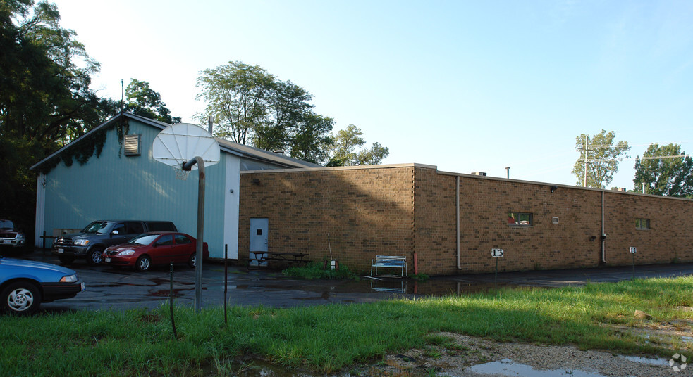 910 W Algonquin Rd, Algonquin, IL for sale - Building Photo - Image 3 of 3