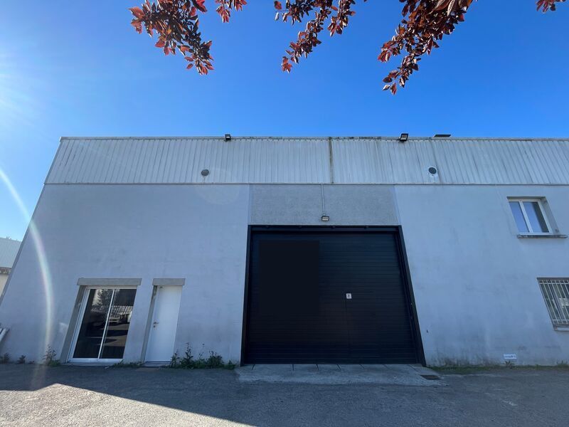Light Industrial in Balma to rent Building Photo- Image 1 of 13