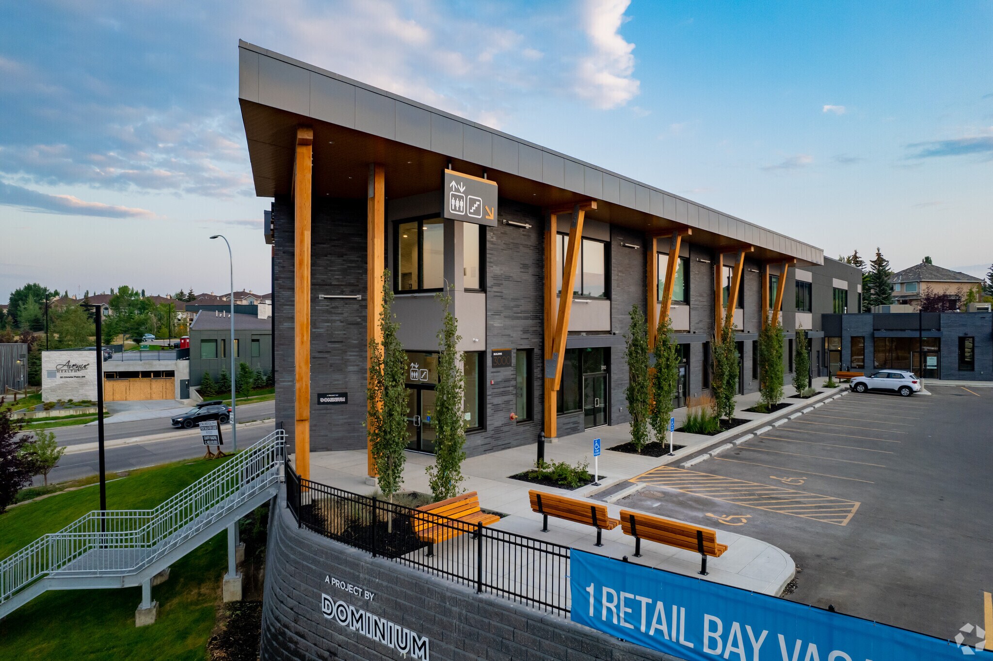 40 Christie Park Vw SW, Calgary, AB for sale Primary Photo- Image 1 of 1