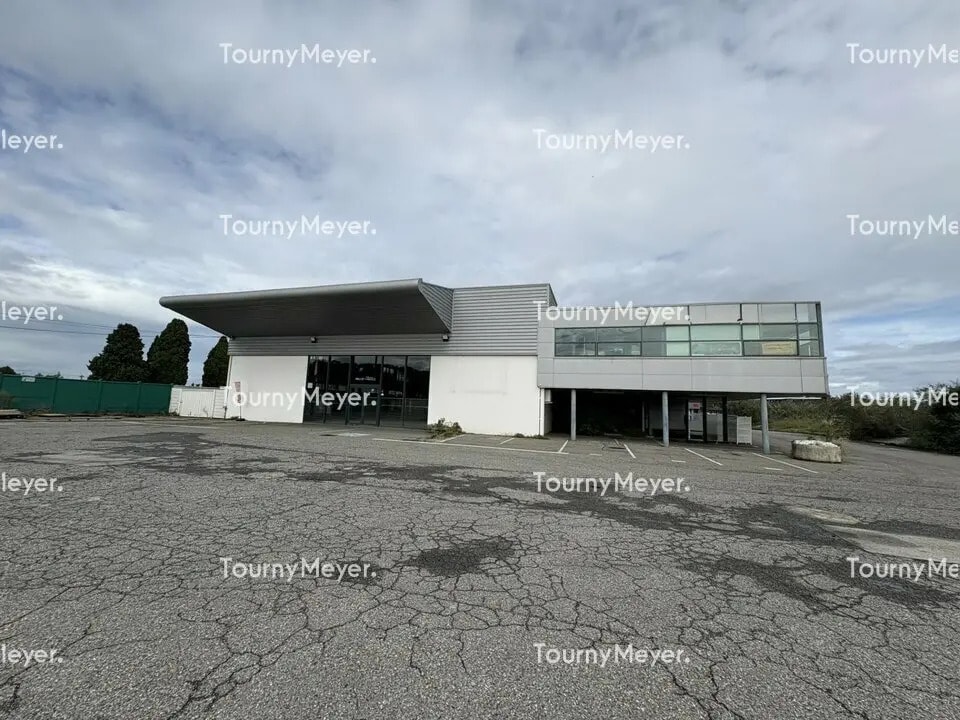 Industrial in Portet-sur-Garonne to rent Building Photo- Image 1 of 8