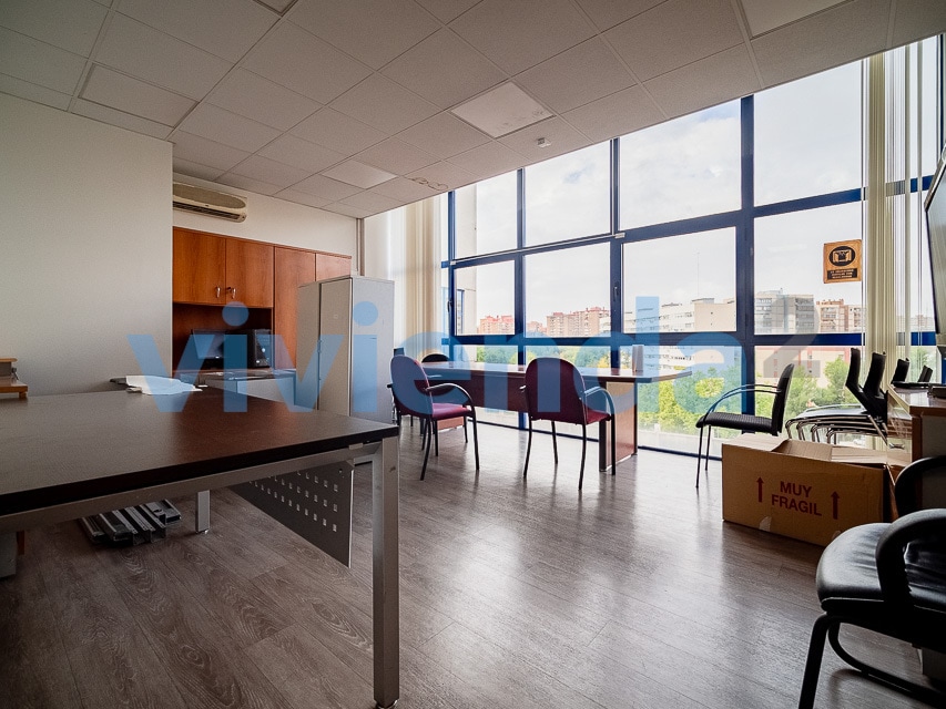 Office in Madrid, Madrid to rent Interior Photo- Image 1 of 30