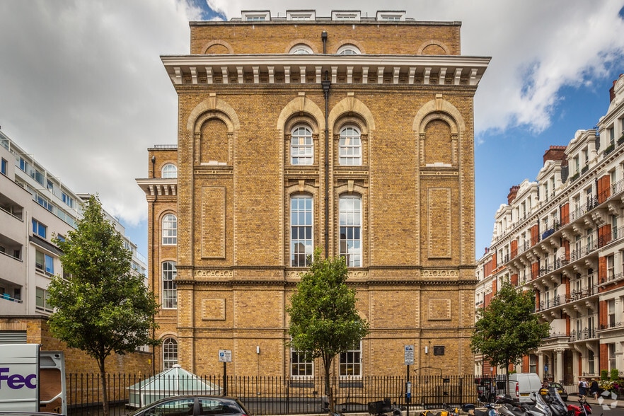 22 Carlisle Pl, London to rent - Building Photo - Image 2 of 7