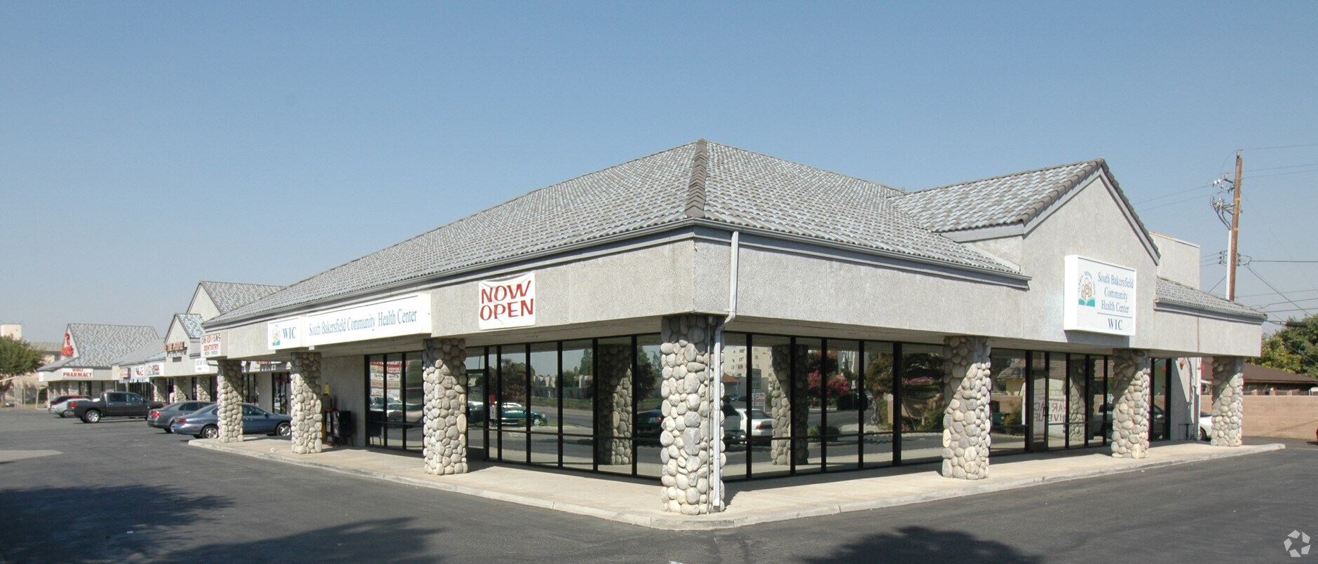 2400 Wible Rd, Bakersfield 93304